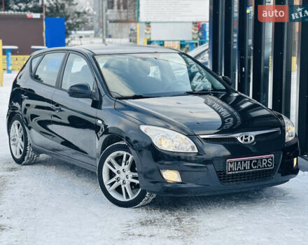 Черный Хендай i30, объемом двигателя 1.6 л и пробегом 190 тыс. км за 6799 $, фото 9 на Automoto.ua