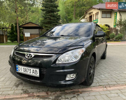Черный Хендай i30, объемом двигателя 1.6 л и пробегом 233 тыс. км за 6099 $, фото 30 на Automoto.ua