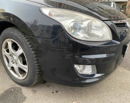Черный Хендай i30, объемом двигателя 1.6 л и пробегом 223 тыс. км за 5600 $, фото 8 на Automoto.ua