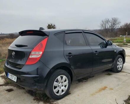 Чорний Хендай i30, об'ємом двигуна 1.6 л та пробігом 365 тис. км за 5000 $, фото 9 на Automoto.ua
