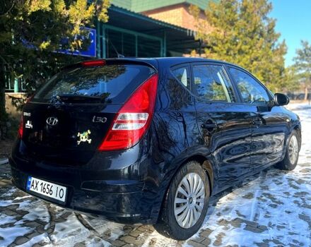 Чорний Хендай i30, об'ємом двигуна 1.4 л та пробігом 195 тис. км за 5650 $, фото 2 на Automoto.ua