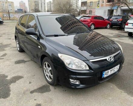 Черный Хендай i30, объемом двигателя 1.6 л и пробегом 223 тыс. км за 5600 $, фото 6 на Automoto.ua