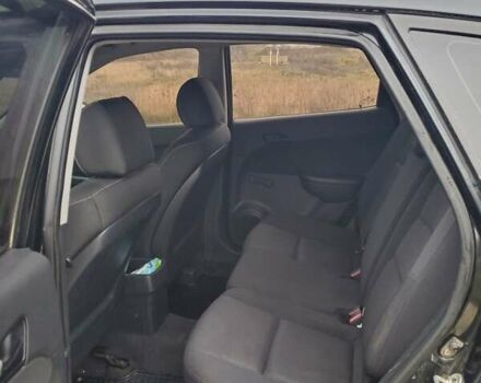 Чорний Хендай i30, об'ємом двигуна 1.6 л та пробігом 365 тис. км за 5000 $, фото 13 на Automoto.ua