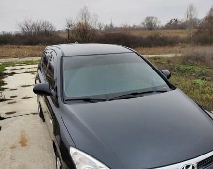 Чорний Хендай i30, об'ємом двигуна 1.6 л та пробігом 365 тис. км за 5000 $, фото 6 на Automoto.ua