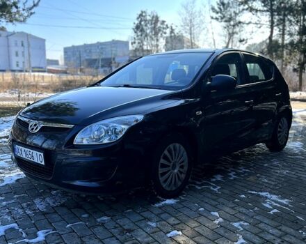 Чорний Хендай i30, об'ємом двигуна 1.4 л та пробігом 195 тис. км за 5650 $, фото 5 на Automoto.ua