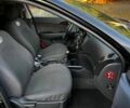 Чорний Хендай i30, об'ємом двигуна 1.6 л та пробігом 240 тис. км за 6100 $, фото 6 на Automoto.ua