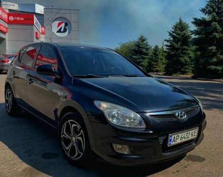 Чорний Хендай i30, об'ємом двигуна 1.6 л та пробігом 240 тис. км за 6100 $, фото 3 на Automoto.ua