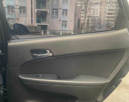Черный Хендай i30, объемом двигателя 1.6 л и пробегом 223 тыс. км за 5600 $, фото 14 на Automoto.ua