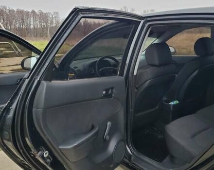 Чорний Хендай i30, об'ємом двигуна 1.6 л та пробігом 365 тис. км за 5000 $, фото 16 на Automoto.ua
