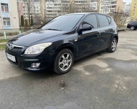 Черный Хендай i30, объемом двигателя 1.6 л и пробегом 223 тыс. км за 5600 $, фото 4 на Automoto.ua