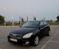 Черный Хендай i30, объемом двигателя 1.6 л и пробегом 194 тыс. км за 6300 $, фото 1 на Automoto.ua