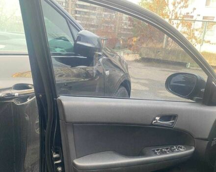 Черный Хендай i30, объемом двигателя 1.6 л и пробегом 223 тыс. км за 5600 $, фото 16 на Automoto.ua