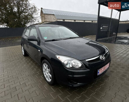 Черный Хендай i30, объемом двигателя 0 л и пробегом 122 тыс. км за 5750 $, фото 8 на Automoto.ua