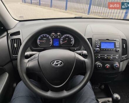 Чорний Хендай i30, об'ємом двигуна 1.4 л та пробігом 161 тис. км за 5700 $, фото 28 на Automoto.ua