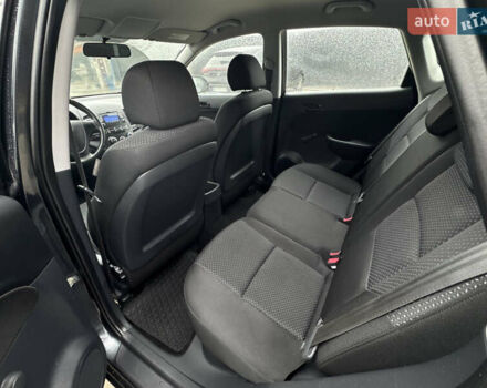 Чорний Хендай i30, об'ємом двигуна 0 л та пробігом 122 тис. км за 5700 $, фото 18 на Automoto.ua