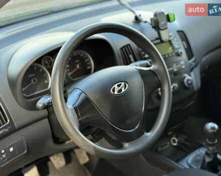 Хендай i30 2009 в Виннице на Automoto.ua Черный Хендай i30, объемом двигателя 1.4 л и пробегом 167 тыс. км за 6100 $, фото 14 на Automoto.ua