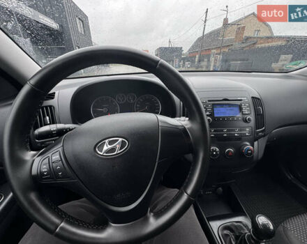 Черный Хендай i30, объемом двигателя 0 л и пробегом 122 тыс. км за 5750 $, фото 23 на Automoto.ua