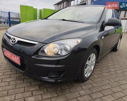 Чорний Хендай i30, об'ємом двигуна 1.4 л та пробігом 161 тис. км за 5700 $, фото 9 на Automoto.ua