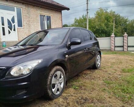 Черный Хендай i30, объемом двигателя 1.4 л и пробегом 215 тыс. км за 5000 $, фото 9 на Automoto.ua