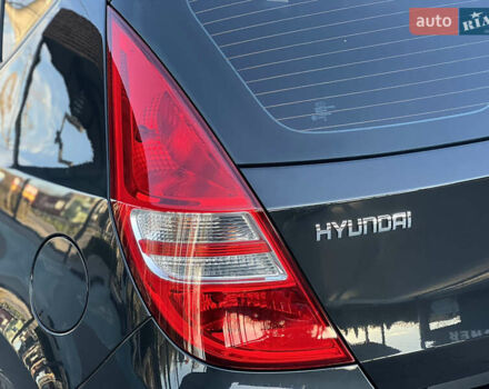 Черный Хендай i30, объемом двигателя 1.4 л и пробегом 167 тыс. км за 6299 $, фото 24 на Automoto.ua