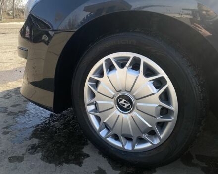 Черный Хендай i30, объемом двигателя 1.4 л и пробегом 210 тыс. км за 6400 $, фото 4 на Automoto.ua