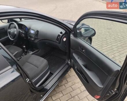 Чорний Хендай i30, об'ємом двигуна 1.4 л та пробігом 161 тис. км за 5700 $, фото 22 на Automoto.ua