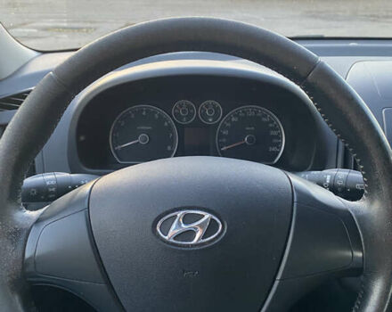 Черный Хендай i30, объемом двигателя 1.4 л и пробегом 242 тыс. км за 6000 $, фото 23 на Automoto.ua