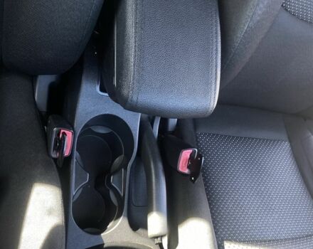 Черный Хендай i30, объемом двигателя 1.4 л и пробегом 210 тыс. км за 6400 $, фото 6 на Automoto.ua