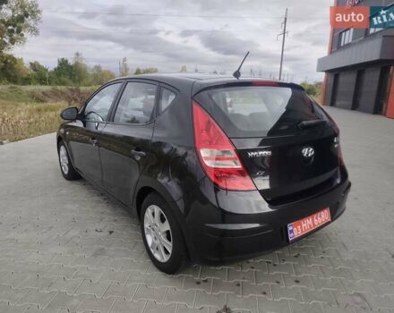 Черный Хендай i30, объемом двигателя 1.4 л и пробегом 160 тыс. км за 5999 $, фото 7 на Automoto.ua
