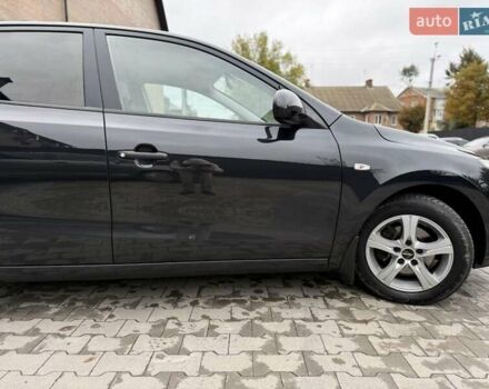 Черный Хендай i30, объемом двигателя 1.4 л и пробегом 180 тыс. км за 4990 $, фото 1 на Automoto.ua
