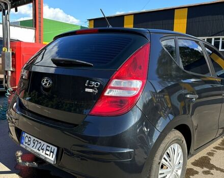 Черный Хендай i30, объемом двигателя 1.4 л и пробегом 232 тыс. км за 5200 $, фото 3 на Automoto.ua