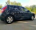 Черный Хендай i30, объемом двигателя 1.6 л и пробегом 290 тыс. км за 5500 $, фото 1 на Automoto.ua
