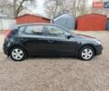 Черный Хендай i30, объемом двигателя 1.4 л и пробегом 314 тыс. км за 5650 $, фото 6 на Automoto.ua