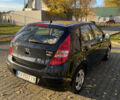 Черный Хендай i30, объемом двигателя 1.4 л и пробегом 242 тыс. км за 6000 $, фото 12 на Automoto.ua