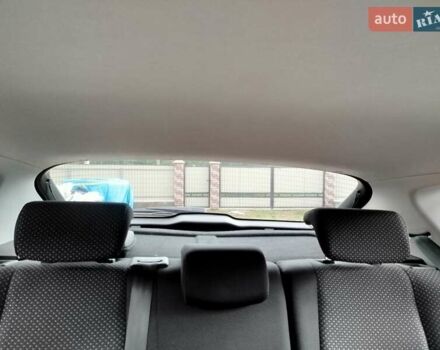 Черный Хендай i30, объемом двигателя 1.4 л и пробегом 215 тыс. км за 5000 $, фото 22 на Automoto.ua