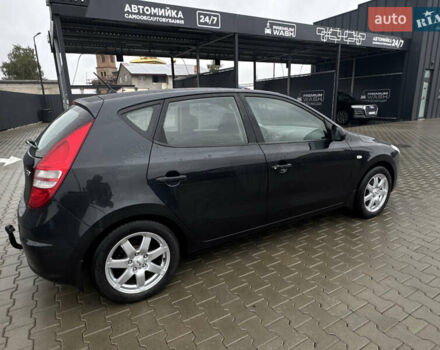 Черный Хендай i30, объемом двигателя 0 л и пробегом 122 тыс. км за 5750 $, фото 6 на Automoto.ua