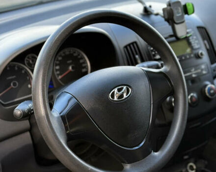 Хендай i30 2009 в Виннице на Automoto.ua Черный Хендай i30, объемом двигателя 1.4 л и пробегом 167 тыс. км за 6100 $, фото 16 на Automoto.ua