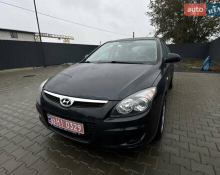 Черный Хендай i30, объемом двигателя 0 л и пробегом 122 тыс. км за 5750 $, фото 12 на Automoto.ua