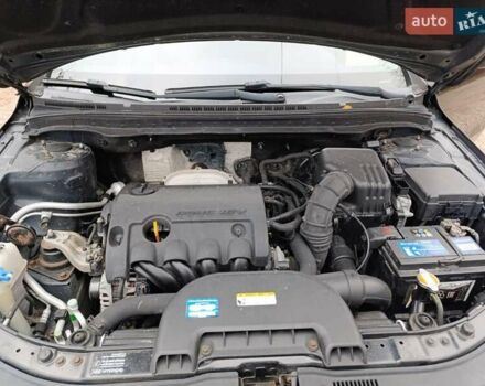 Черный Хендай i30, объемом двигателя 1.4 л и пробегом 314 тыс. км за 5650 $, фото 18 на Automoto.ua