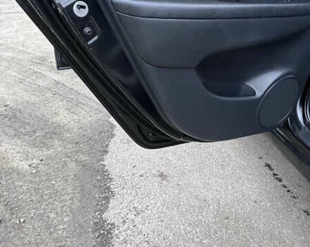 Черный Хендай i30, объемом двигателя 1.6 л и пробегом 255 тыс. км за 6800 $, фото 10 на Automoto.ua