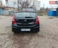 Черный Хендай i30, объемом двигателя 1.4 л и пробегом 314 тыс. км за 5650 $, фото 4 на Automoto.ua