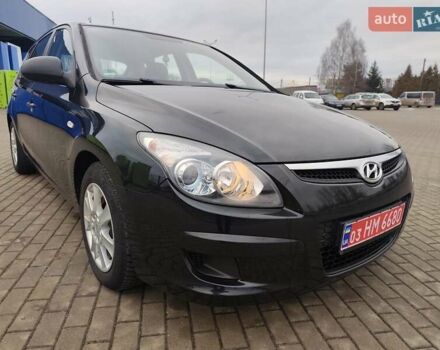 Чорний Хендай i30, об'ємом двигуна 1.4 л та пробігом 161 тис. км за 5700 $, фото 10 на Automoto.ua
