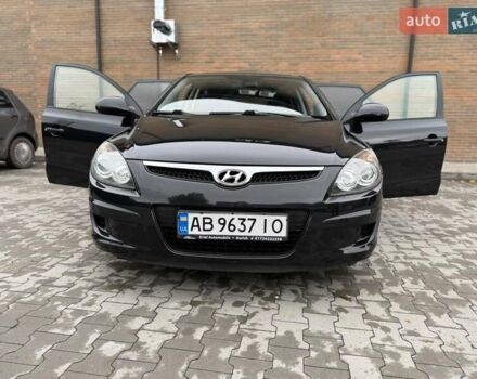 Черный Хендай i30, объемом двигателя 1.4 л и пробегом 180 тыс. км за 4990 $, фото 8 на Automoto.ua