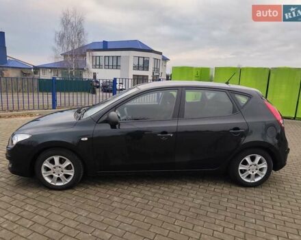 Чорний Хендай i30, об'ємом двигуна 1.4 л та пробігом 161 тис. км за 5700 $, фото 3 на Automoto.ua