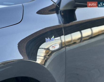 Черный Хендай i30, объемом двигателя 1.4 л и пробегом 167 тыс. км за 6299 $, фото 15 на Automoto.ua