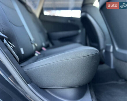 Черный Хендай i30, объемом двигателя 1.4 л и пробегом 167 тыс. км за 6299 $, фото 34 на Automoto.ua
