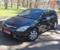 Черный Хендай i30, объемом двигателя 1.4 л и пробегом 162 тыс. км за 6300 $, фото 1 на Automoto.ua