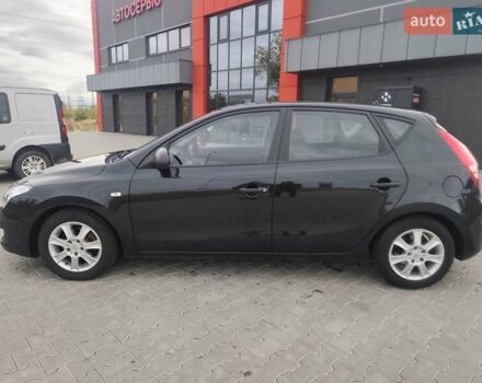 Черный Хендай i30, объемом двигателя 1.4 л и пробегом 160 тыс. км за 5999 $, фото 5 на Automoto.ua