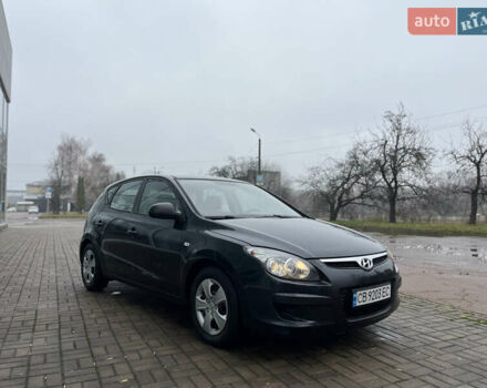 Чорний Хендай i30, об'ємом двигуна 1.4 л та пробігом 247 тис. км за 5800 $, фото 10 на Automoto.ua