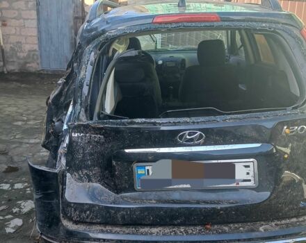 Чорний Хендай i30, об'ємом двигуна 1.6 л та пробігом 250 тис. км за 2500 $, фото 3 на Automoto.ua